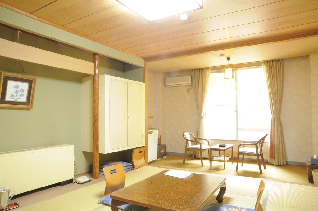 Takizawakan Hotell Maebashi Exteriör bild