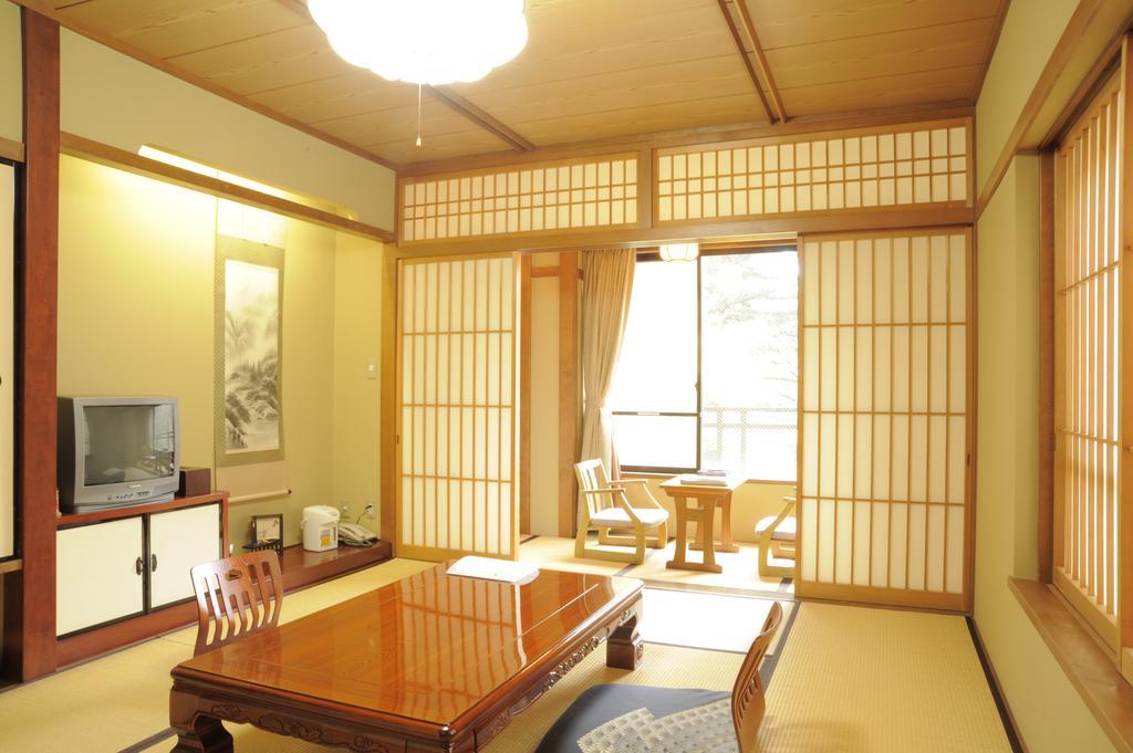 Takizawakan Hotell Maebashi Exteriör bild